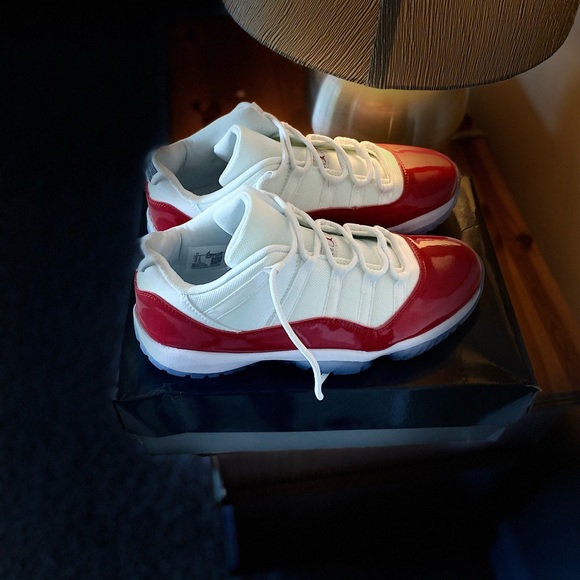 Retro cherry 11 lows selling for cheap if not sold I’ll keep - Picture 1 of 6